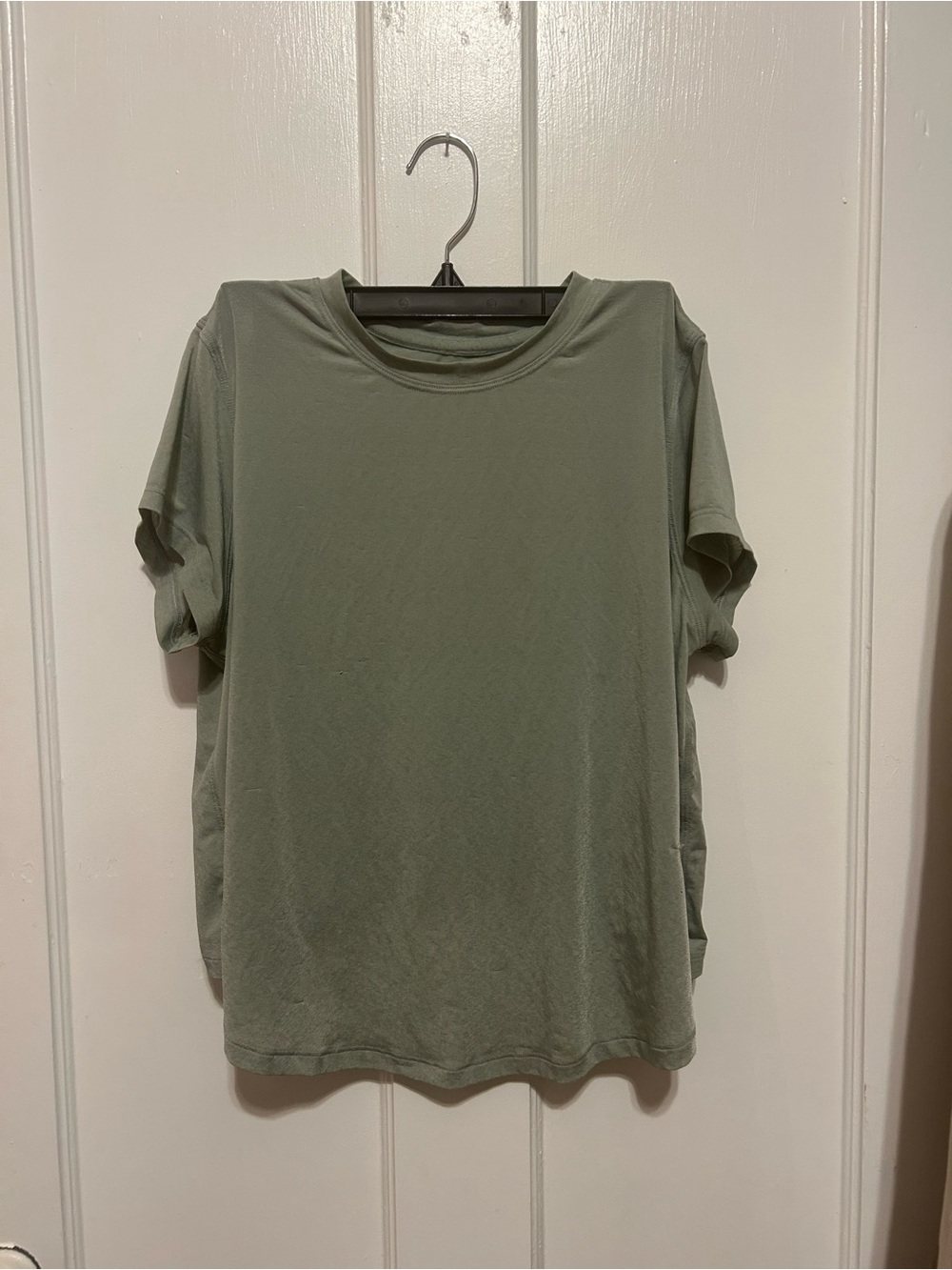 lululemon athletica Short Sleeve Crewneck Tee in Olive